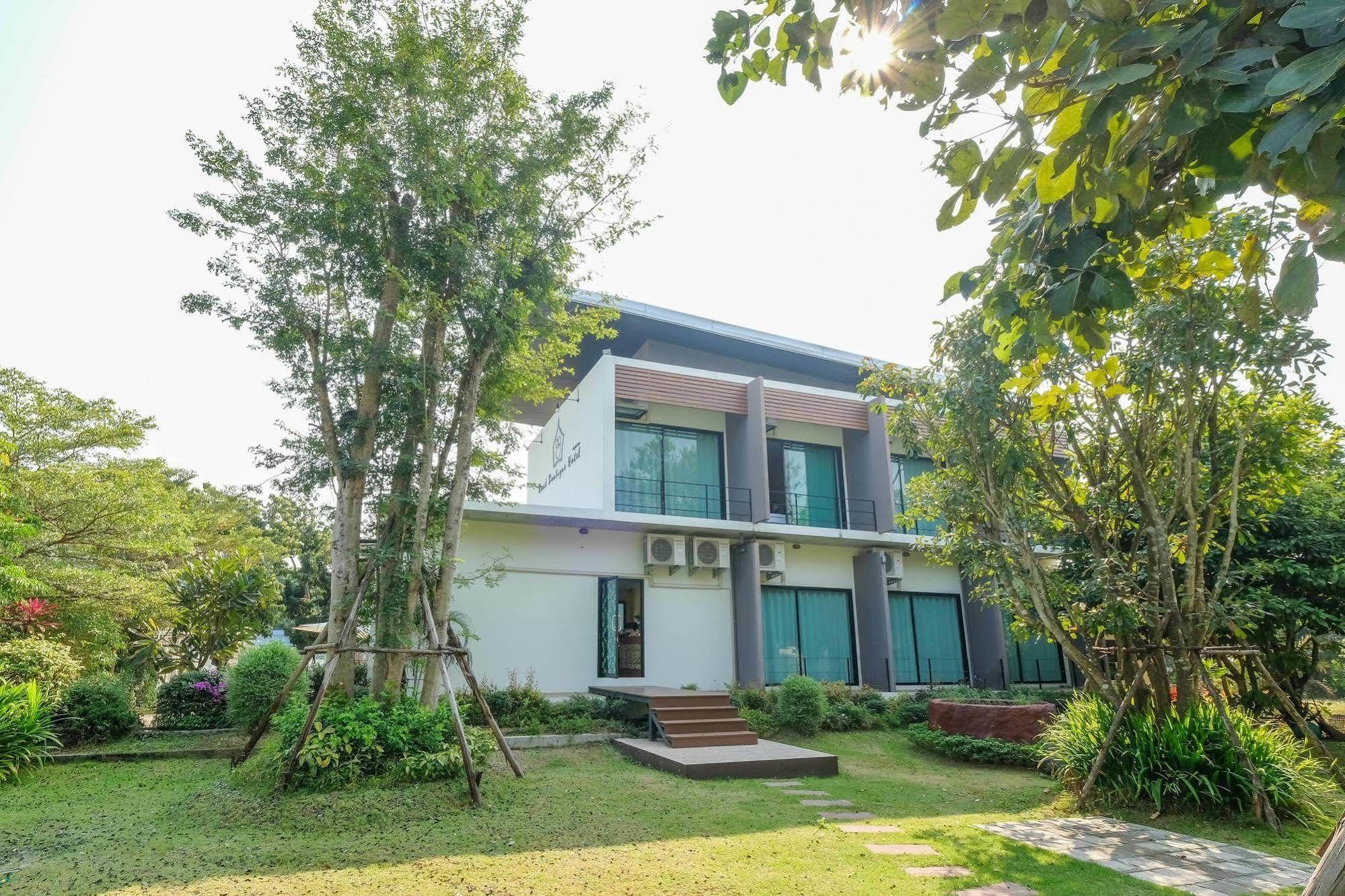 Haak Boutique Hotel Chiang Mai Exterior photo